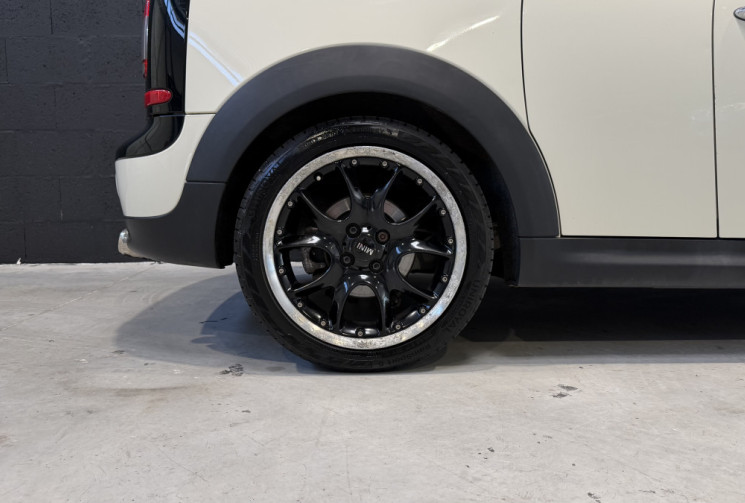 Mini Mini Clubman Cooper D 110 Pack CHILI / Suivi d'entretien complet depuis 2017