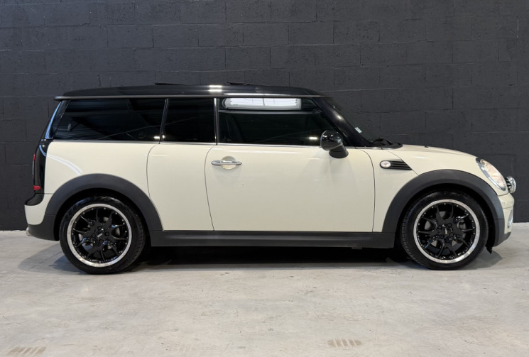 Mini Mini Clubman Cooper D 110 Pack CHILI / Suivi d'entretien complet depuis 2017