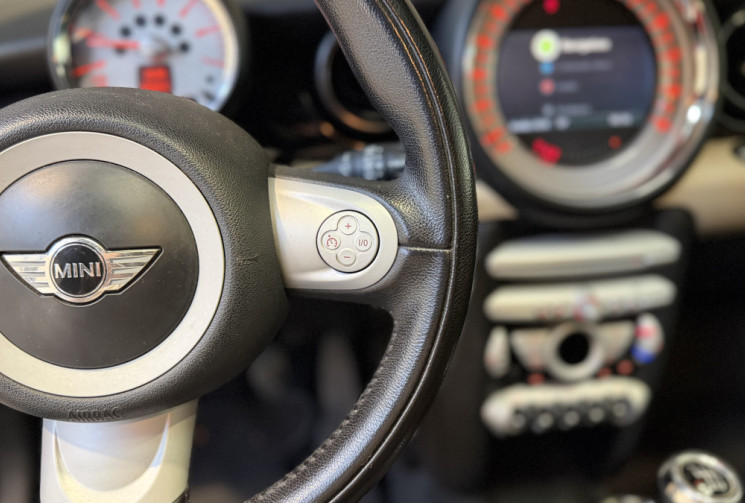 Mini Mini Clubman Cooper D 110 Pack CHILI / Suivi d'entretien complet depuis 2017