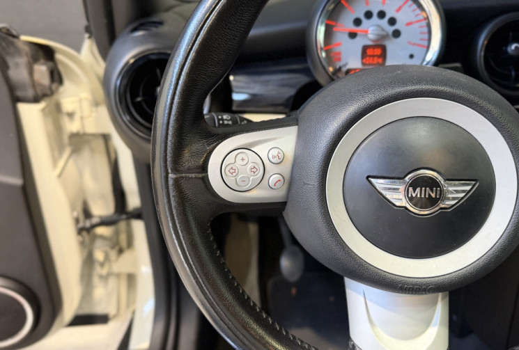Mini Mini Clubman Cooper D 110 Pack CHILI / Suivi d'entretien complet depuis 2017