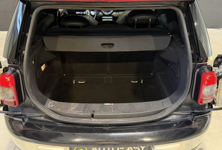 Mini Mini Clubman Cooper D 110 Pack CHILI / Suivi d'entretien complet depuis 2017