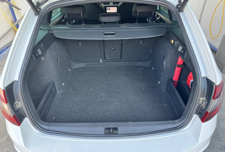 Skoda Octavia Combi RS 2.0 TDI 184 4X4 DSG7 - suivi complet