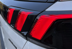 Peugeot 3008 EAT8 180cv GT-Line / GRIP Control / Super état / 69000km / GARANTIE / Gt Line Allure