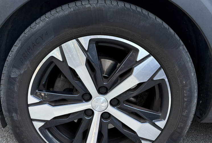 Peugeot 3008 EAT8 180cv GT-Line / GRIP Control / Super état / 69000km / GARANTIE / Gt Line Allure