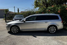 Volvo V70 III D4 181ch Summum Geartronic / Suivi entretien complet
