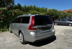 Volvo V70 III D4 181ch Summum Geartronic / Suivi entretien complet