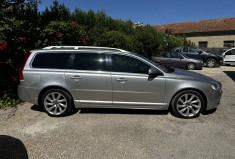 Volvo V70 III D4 181ch Summum Geartronic / Suivi entretien complet