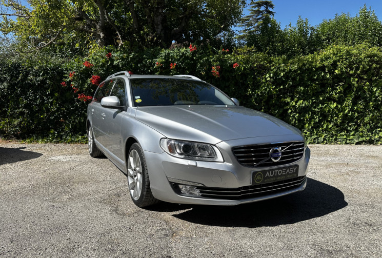 Volvo V70 III D4 181ch Summum Geartronic / Suivi entretien complet