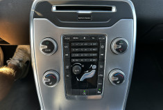 Volvo V70 III D4 181ch Summum Geartronic / Suivi entretien complet
