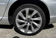 Volvo V70 III D4 181ch Summum Geartronic / Suivi entretien complet