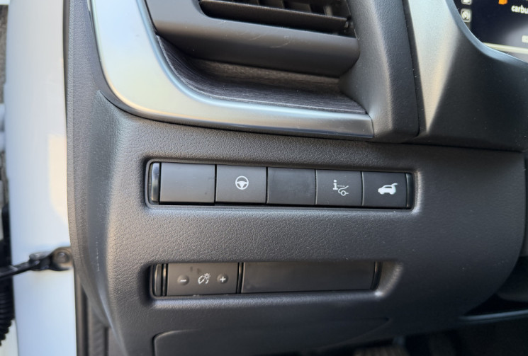 Nissan Qashqai Hybrid e-Power Gen3 205 Tekna / Seulement 3000 km / Toit Panoramique / Pack Hiver 
