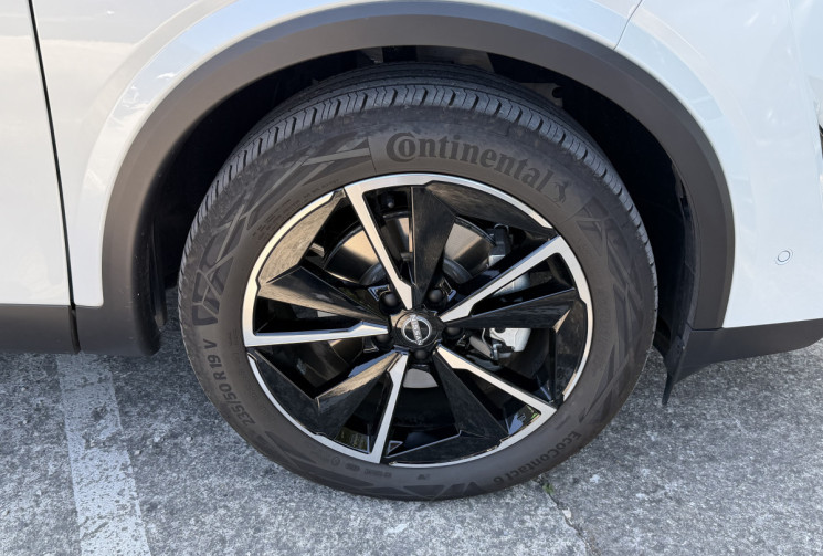 Nissan Qashqai Hybrid e-Power Gen3 205 Tekna / Seulement 3000 km / Toit Panoramique / Pack Hiver 