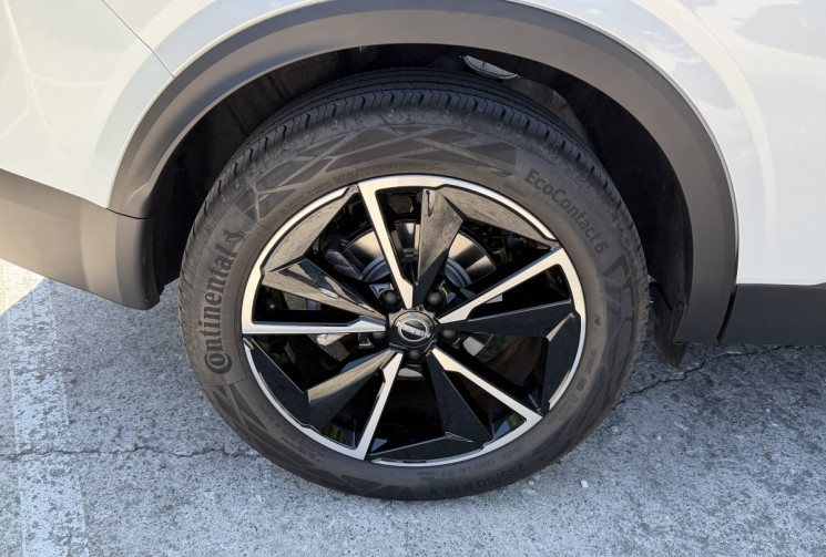 Nissan Qashqai Hybrid e-Power Gen3 205 Tekna / Seulement 3000 km / Toit Panoramique / Pack Hiver 