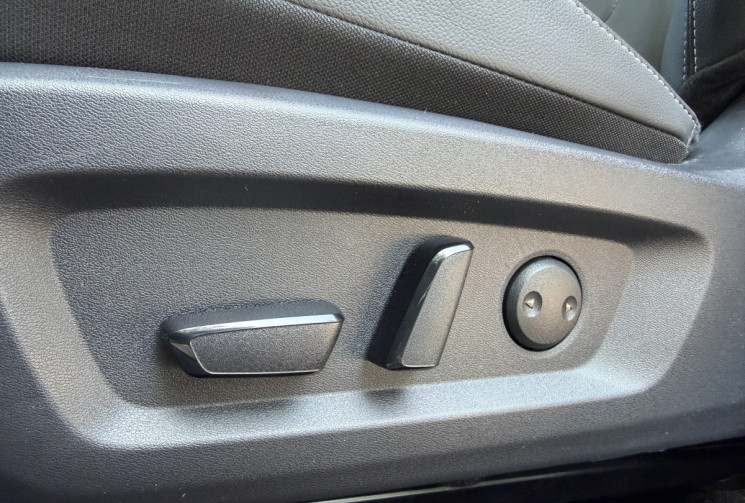 Nissan Qashqai Hybrid e-Power Gen3 205 Tekna / Seulement 3000 km / Toit Panoramique / Pack Hiver 