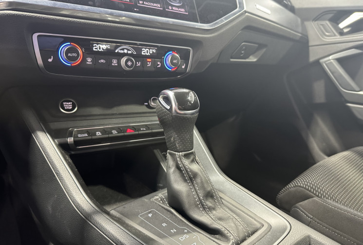 Audi Q3 Sportback 1.5 TFSI 150 S line / Suivi Audi / CarPlay / Sièges chauff. / Caméra / Hayon élec
