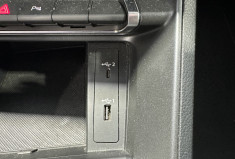 Audi Q3 Sportback 1.5 TFSI 150 S line / Suivi Audi / CarPlay / Sièges chauff. / Caméra / Hayon élec