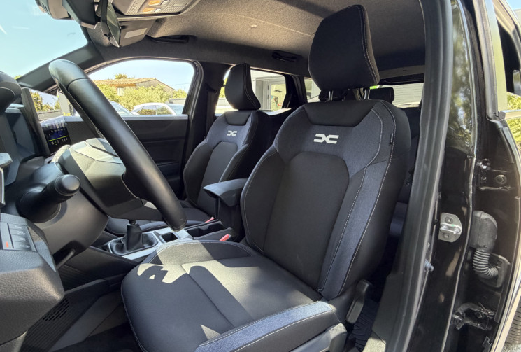 Dacia Duster 1.2 Tce 130 Mild Hybrid Journey / Attelage / Caméra 360 / Sièges et Volant Chauffants 
