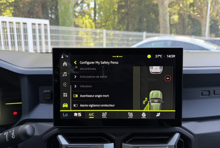 Dacia Duster 1.2 Tce 130 Mild Hybrid Journey / Attelage / Caméra 360 / Sièges et Volant Chauffants 