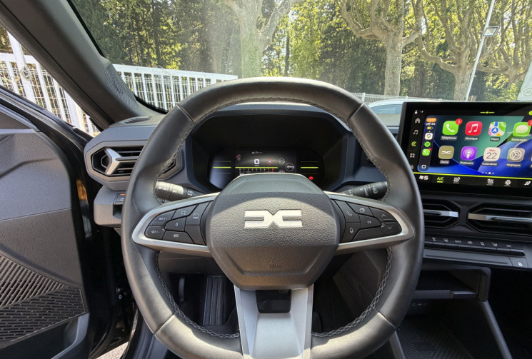 Dacia Duster 1.2 Tce 130 Mild Hybrid Journey / Attelage / Caméra 360 / Sièges et Volant Chauffants 