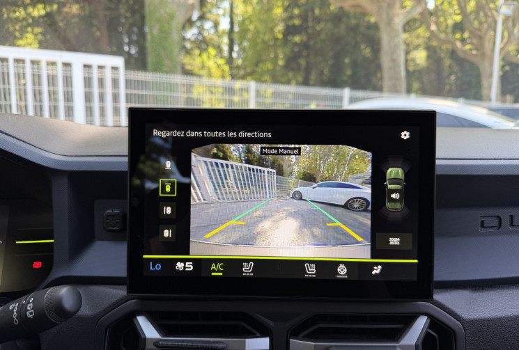 Dacia Duster 1.2 Tce 130 Mild Hybrid Journey / Attelage / Caméra 360 / Sièges et Volant Chauffants 