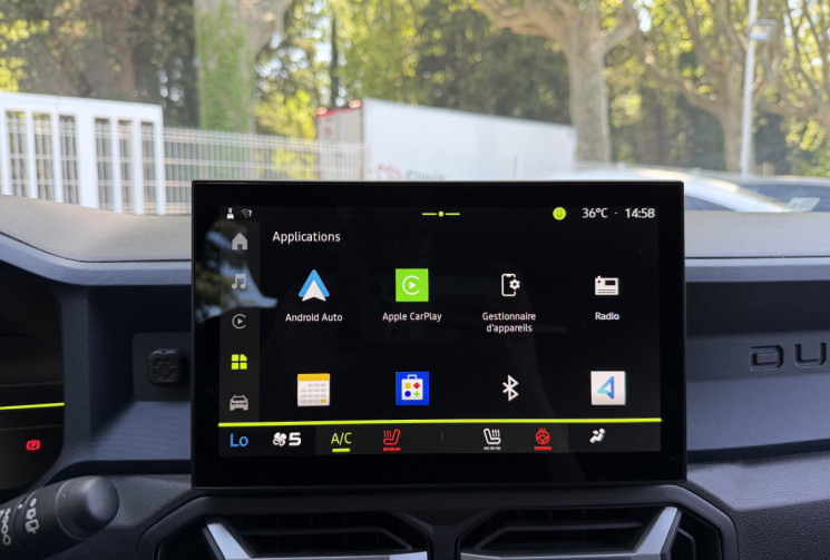Dacia Duster 1.2 Tce 130 Mild Hybrid Journey / Attelage / Caméra 360 / Sièges et Volant Chauffants 