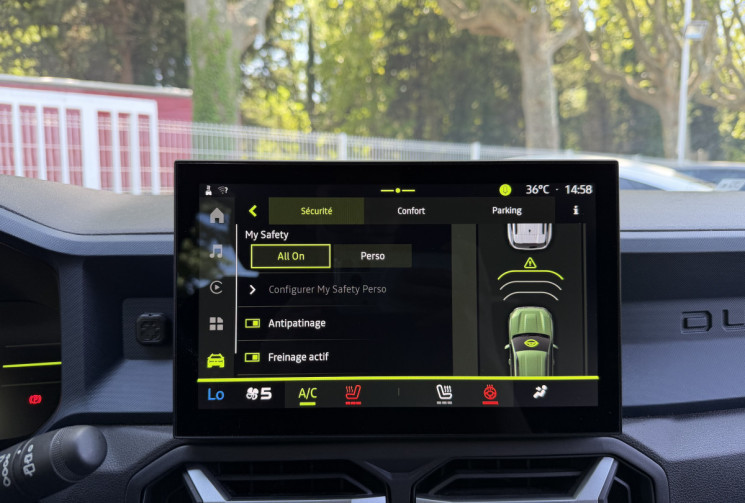 Dacia Duster 1.2 Tce 130 Mild Hybrid Journey / Attelage / Caméra 360 / Sièges et Volant Chauffants 