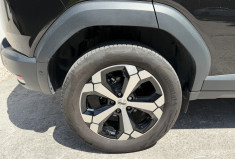 Dacia Duster 1.2 Tce 130 Mild Hybrid Journey / Attelage / Caméra 360 / Sièges et Volant Chauffants 