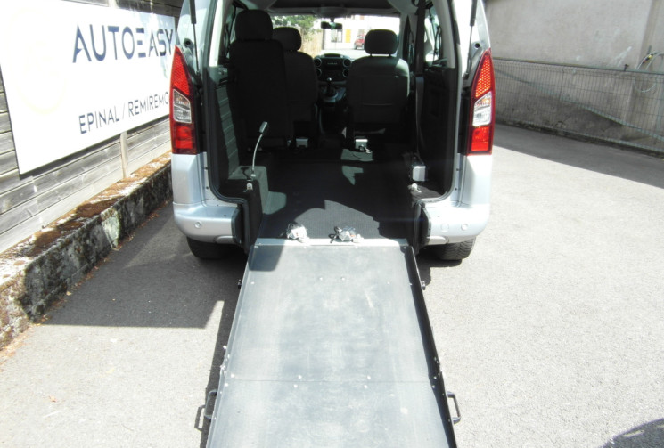Citroën Berlingo HDI 100 FEEL TPMR 3 PLACES PLUS  1 FAUTEUIL