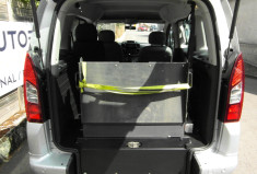 Citroën Berlingo HDI 100 FEEL TPMR 3 PLACES PLUS  1 FAUTEUIL