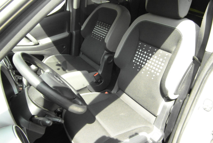 Citroën Berlingo HDI 100 FEEL TPMR 3 PLACES PLUS  1 FAUTEUIL