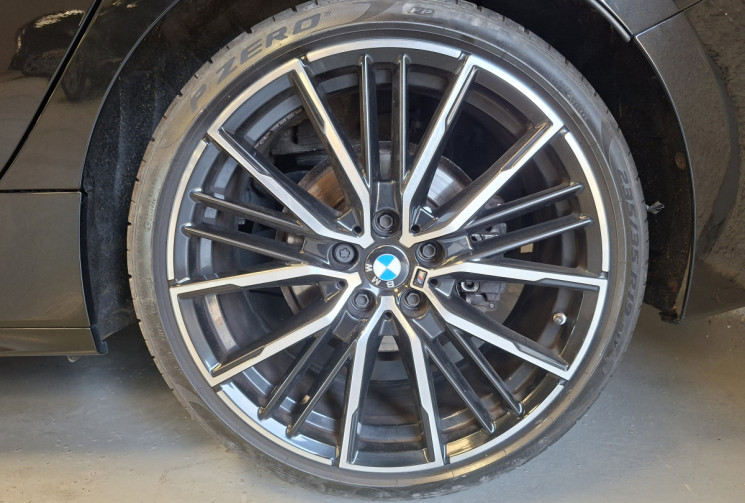 BMW Série 1 118D 150 M Sport DCT7 / JANTES 19