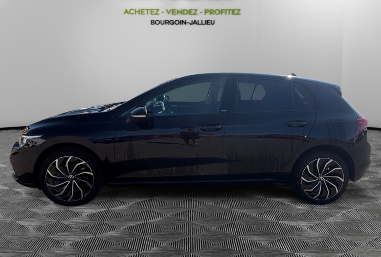 Volkswagen Golf VIII / 1.5 eTSI / 130 CH / ACTIVE 