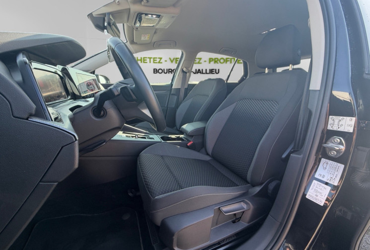 Volkswagen Golf VIII / 1.5 eTSI / 130 CH / ACTIVE 