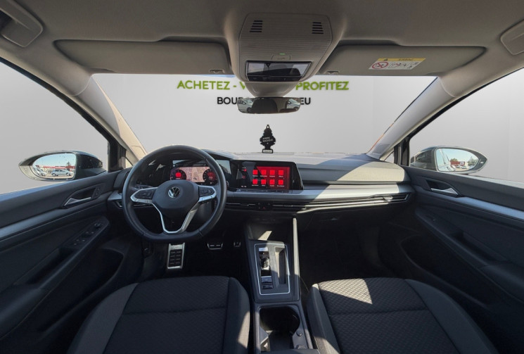 Volkswagen Golf VIII / 1.5 eTSI / 130 CH / ACTIVE 