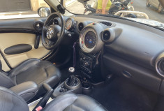 Mini Countryman One1.4 i 98 CH Red Hot Chili cuir toit ouvrant 80000 kms