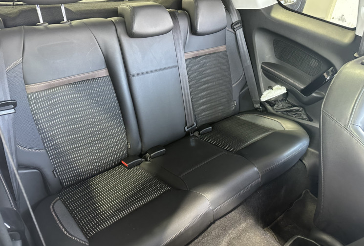 Peugeot 208  1.2 Puretech 82 ALLURE /Courroie à 139000km /Toit Pano /Cuir /Régulateur /Bluetooth