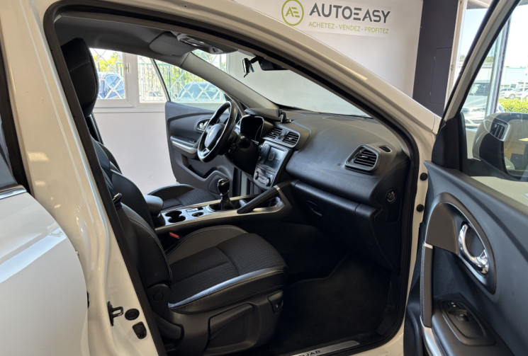 Renault Kadjar 1.2 TCE 130 INTENS / COURROIE ACCESSOIRE NEUVE 