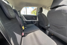 Toyota Yaris  II 5 portes 1.3 VVTi 87 cv // Moteur à Chaine // peu kilométrée