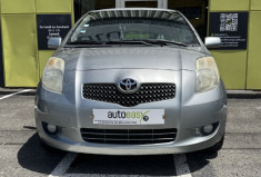 Toyota Yaris  II 5 portes 1.3 VVTi 87 cv // Moteur à Chaine // peu kilométrée