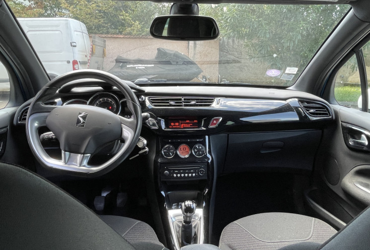 Citroën DS3 1.2 PureTech 82 ch Chic / Courroie de distribution neuve 