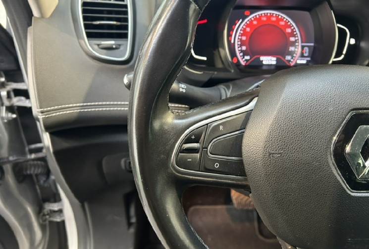 Renault GRAND SCENIC FAP EDC - 21 Intens 1.3i TCE 140 ch boite automatique 