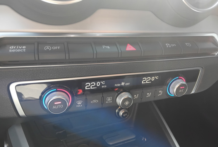 Audi Q2  35 TFSI  S LINE Plus S-Tronic7 150 cv  - Suivi Audi - Virtual cockpit -