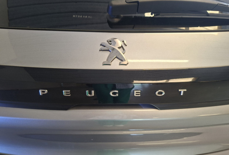 Peugeot 208 II (P21) 1.2 PURETECH 100 ALLURE PACK / ENTRETIEN A JOUR 