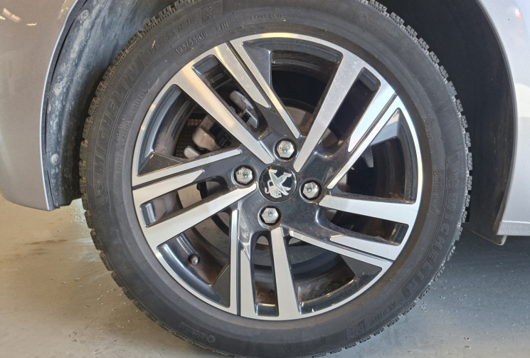Peugeot 208 II (P21) 1.2 PURETECH 100 ALLURE PACK / ENTRETIEN A JOUR 