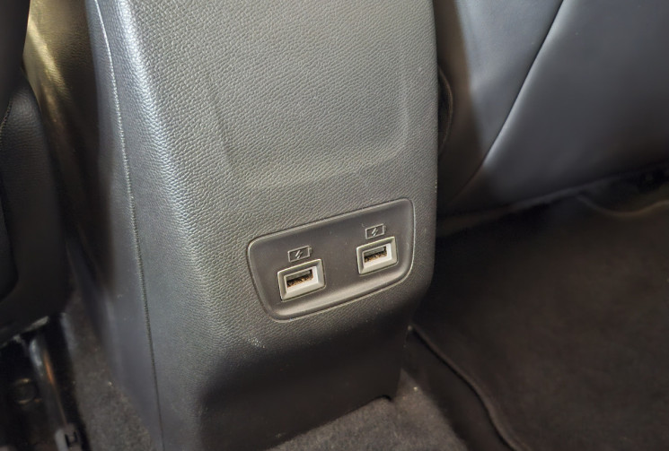 Peugeot 208 II (P21) 1.2 PURETECH 100 ALLURE PACK / ENTRETIEN A JOUR 