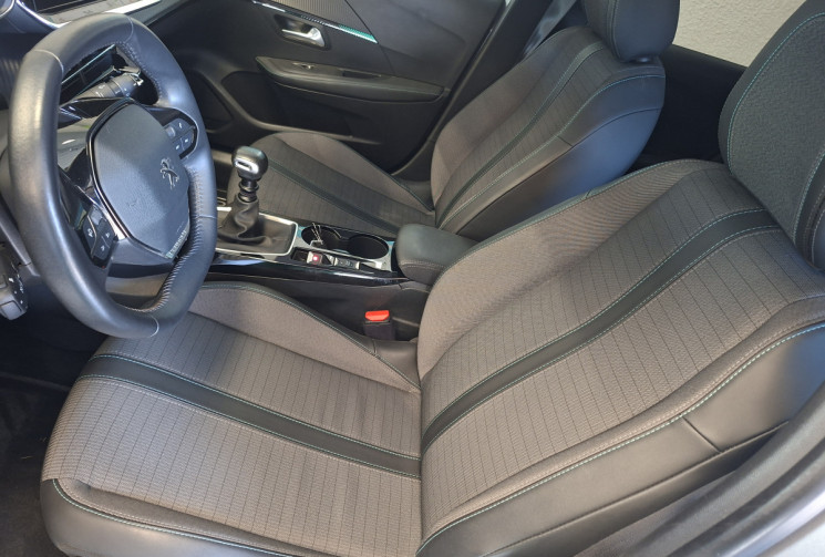 Peugeot 208 II (P21) 1.2 PURETECH 100 ALLURE PACK / ENTRETIEN A JOUR 