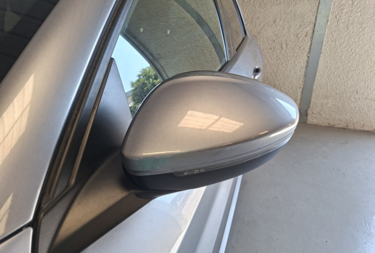 Peugeot 208 II (P21) 1.2 PURETECH 100 ALLURE PACK / ENTRETIEN A JOUR 
