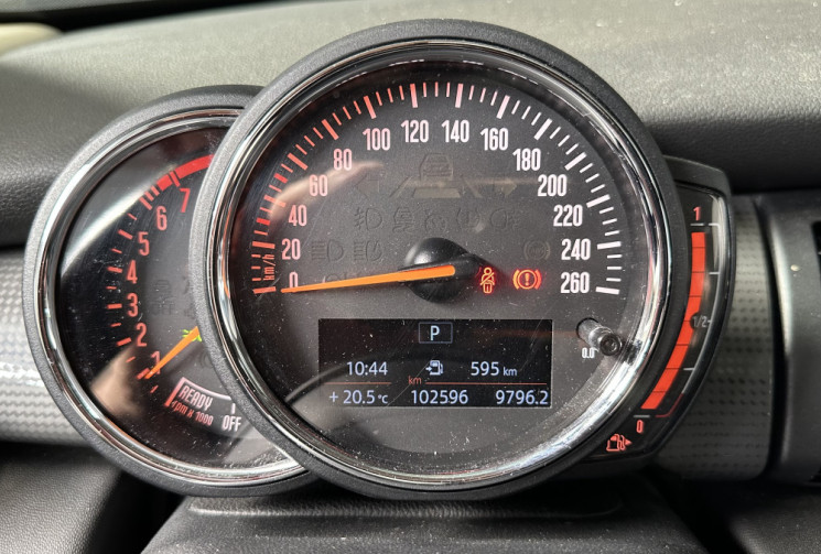 Mini Cooper 1.5i 136 ch Blackfriars Boite Auto / Toit Ouvrant / Interieur Cuir