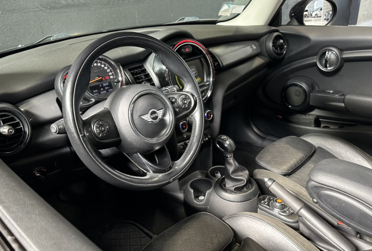 Mini Cooper 1.5i 136 ch Blackfriars Boite Auto / Toit Ouvrant / Interieur Cuir