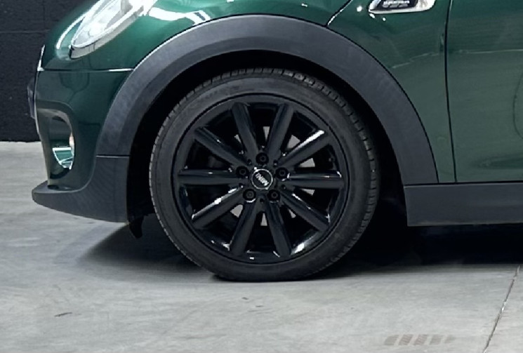 Mini Cooper 1.5i 136 ch Blackfriars Boite Auto / Toit Ouvrant / Interieur Cuir